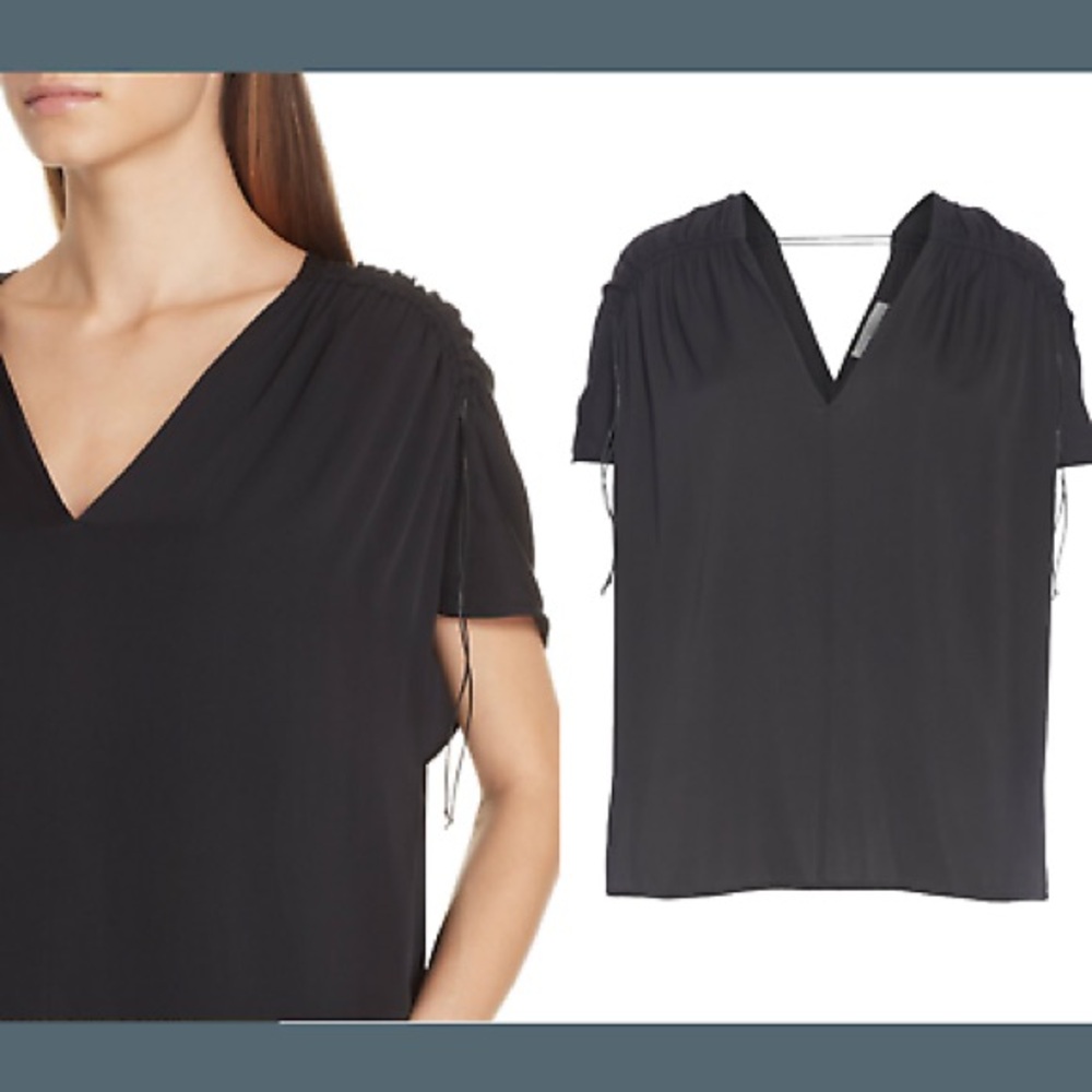 Vince Ruched Shoulder Stretch Silk Blouse in Black Size XS
